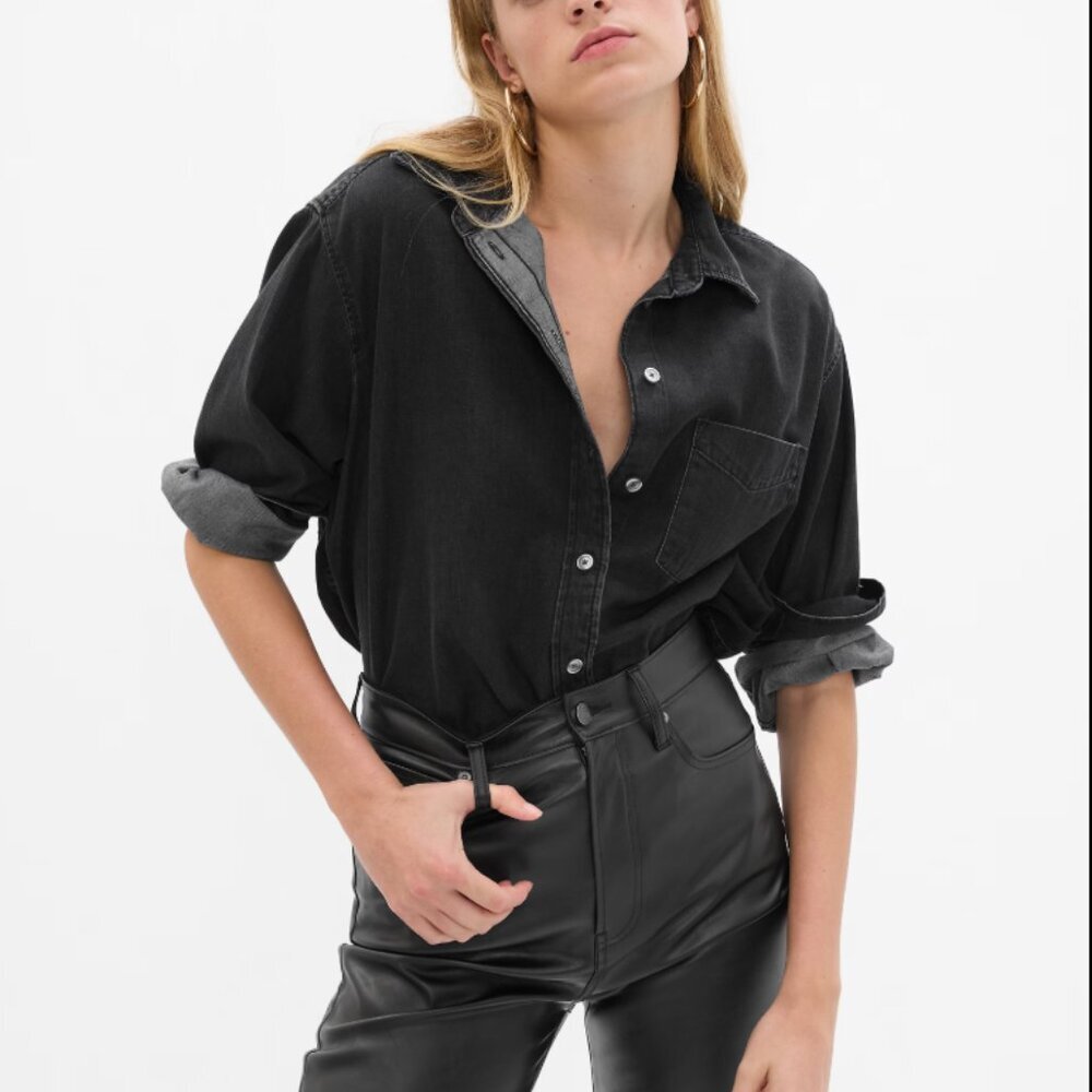 GAP Denim Big Shirt with Washwell Small Tall